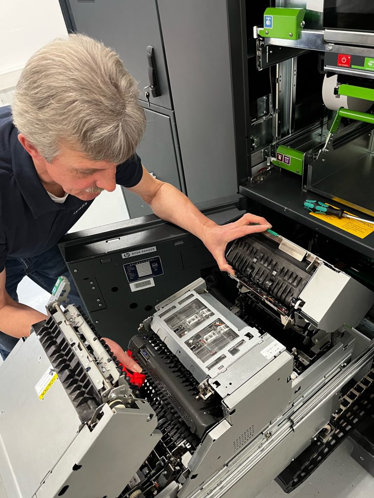 synfis | Technischer Service für technische Produkte