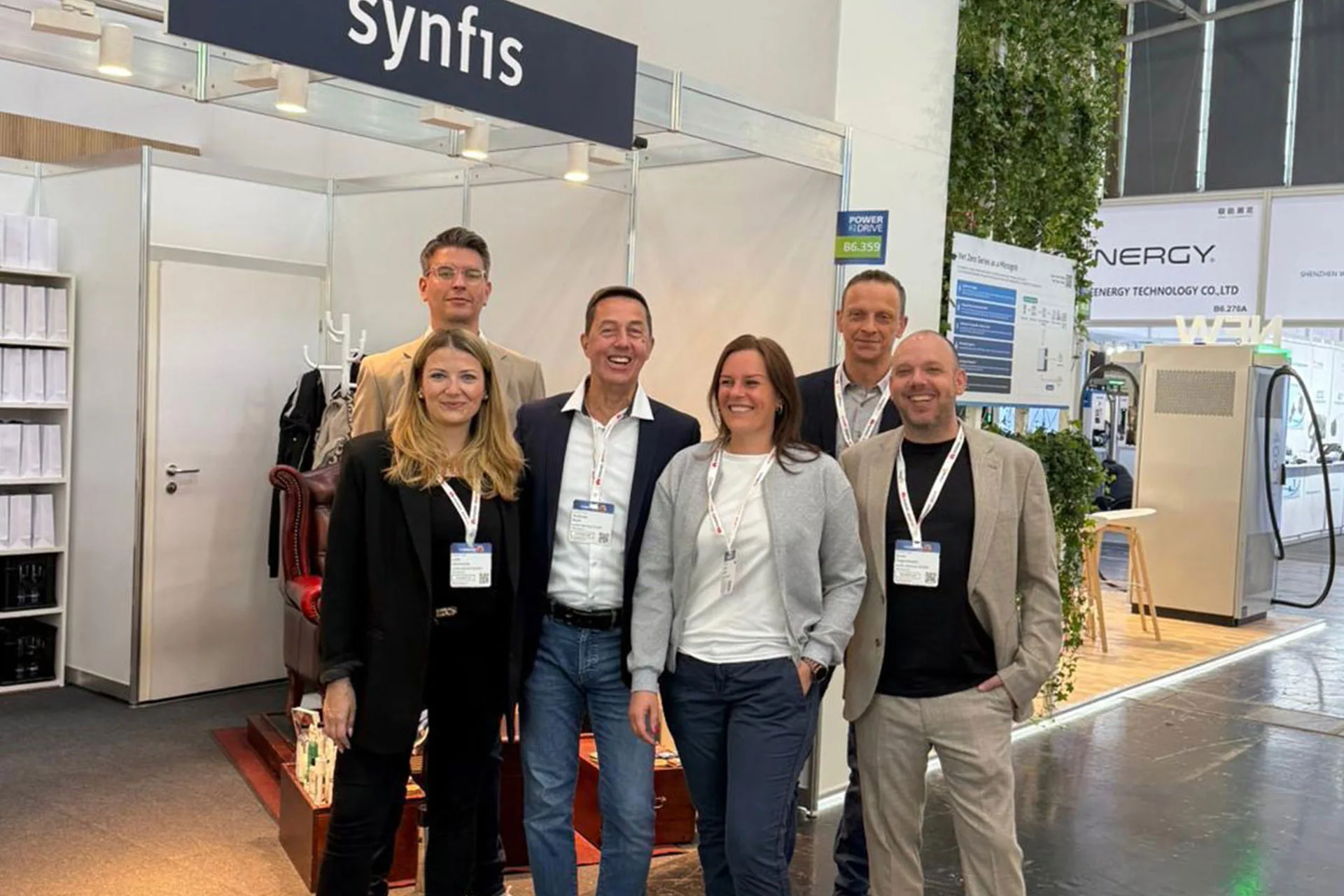 Das synfis Vertriebsteam auf der Power2Drive in München